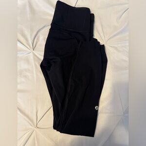 Black lululemon leggings